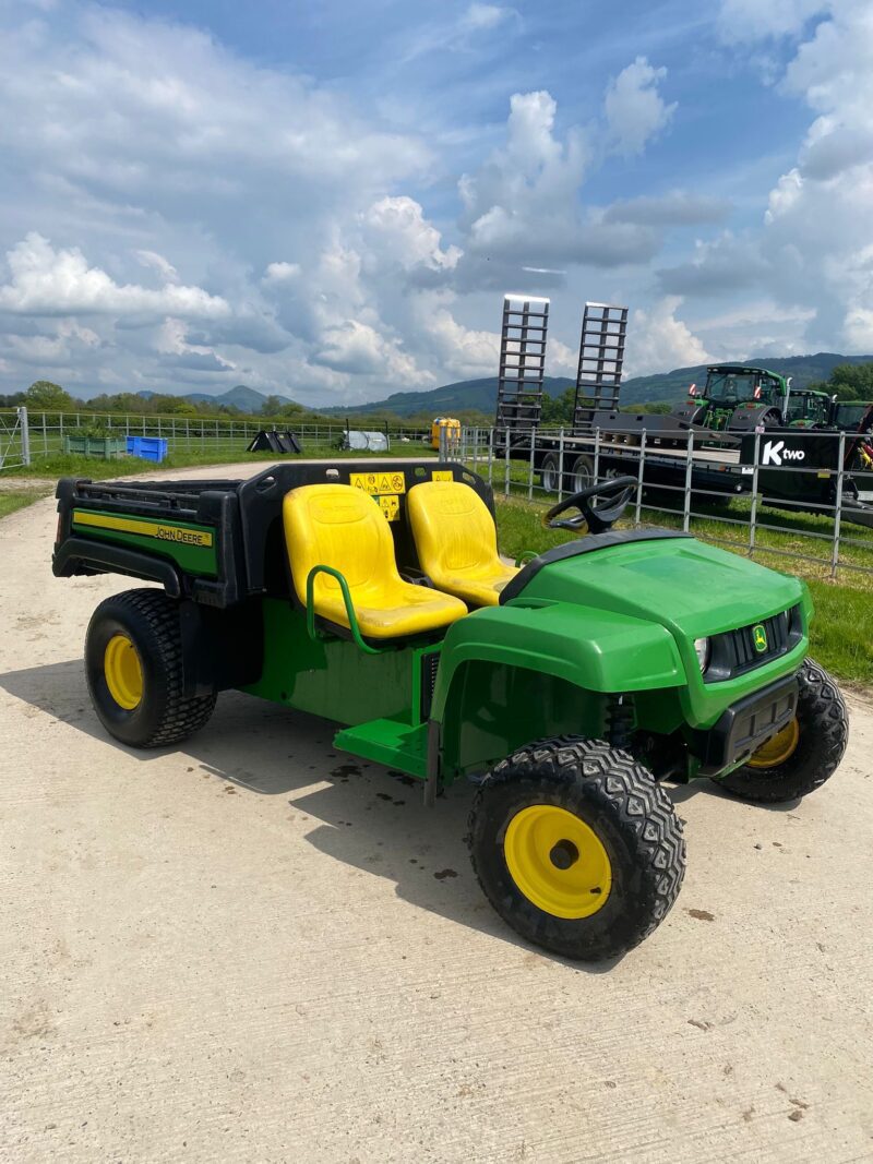 John Deere TE Gator