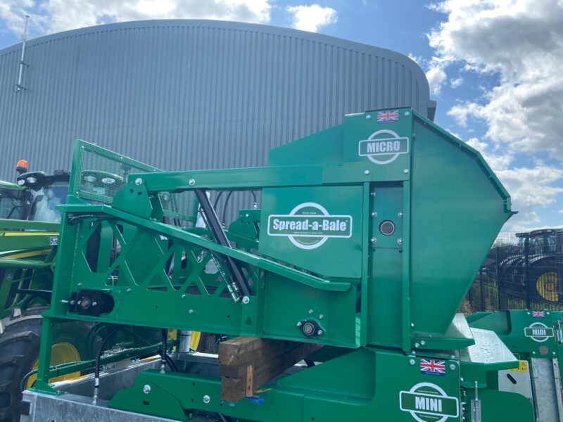 Spread-a-bale 801 Micro HR