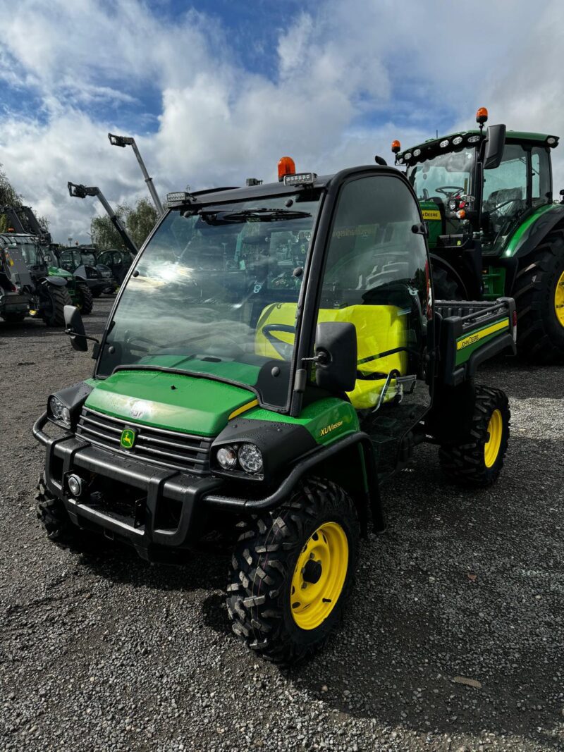 John Deere XUV 855M
