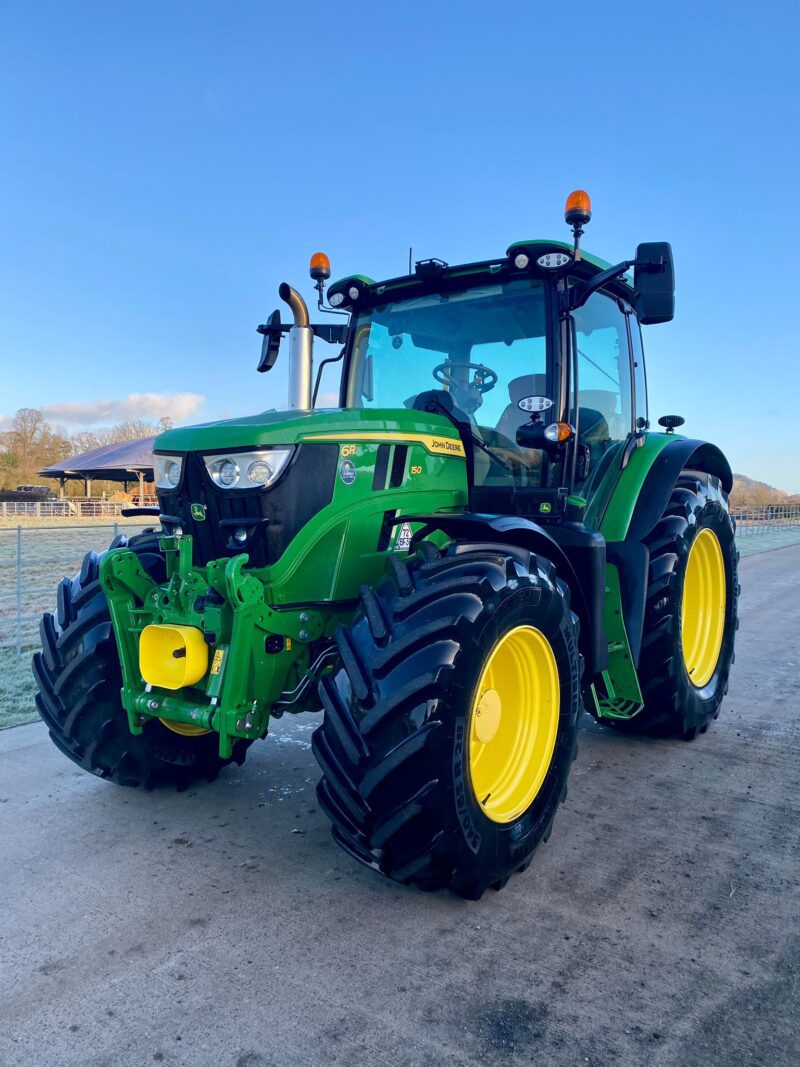 John Deere 6R 150