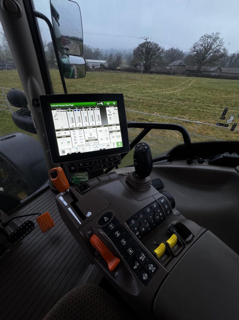 John Deere 6130R - Image 6