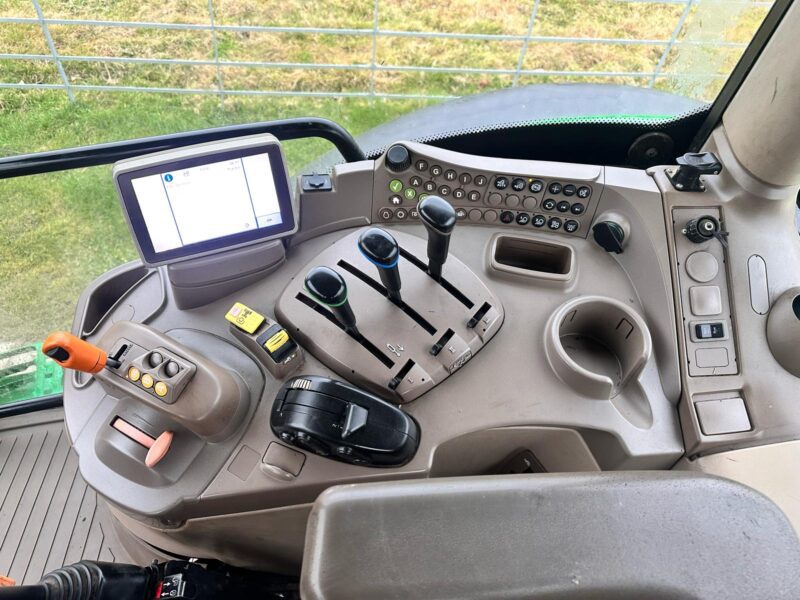 John Deere 6150R - Image 11