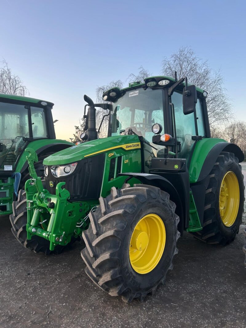 John Deere 6M 125
