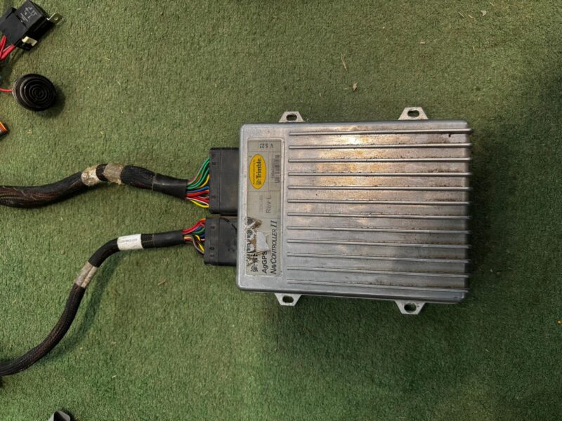 Used Trimble / New Holland GPS System - Image 4