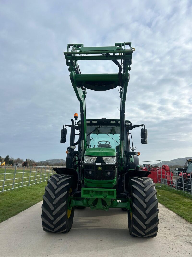 John Deere 6120R - Image 13