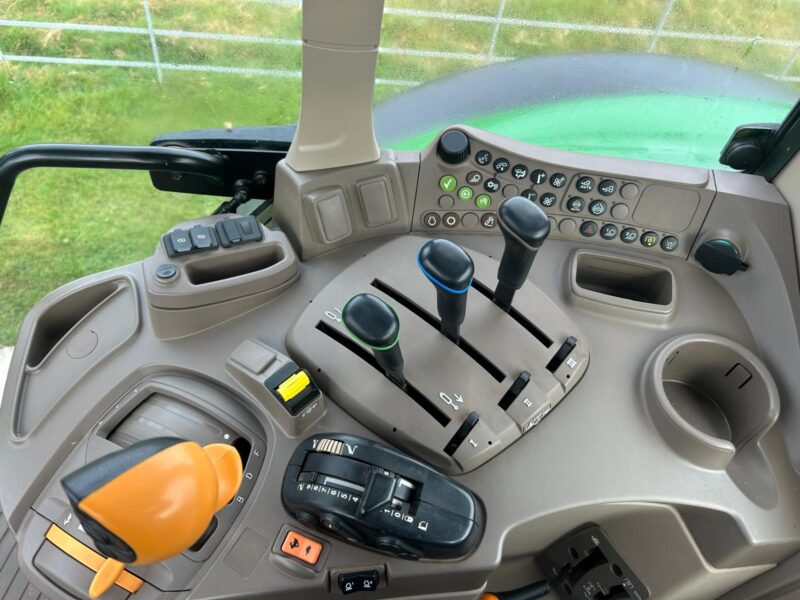 John Deere 6120M - Image 17