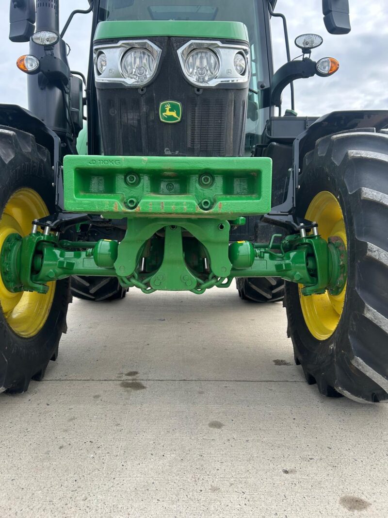 John Deere 6120M - Image 3