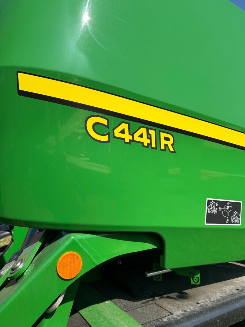 John Deere C441R - Image 2