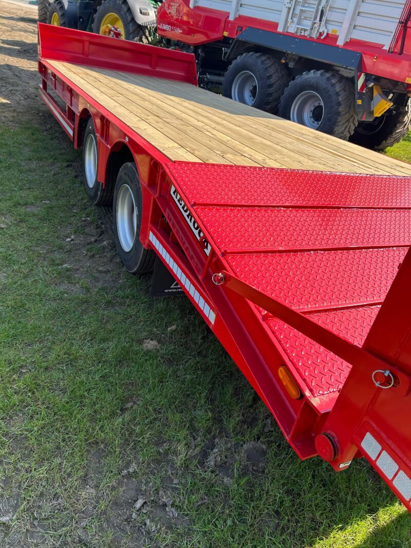 Redrock 23/2 Low Loader