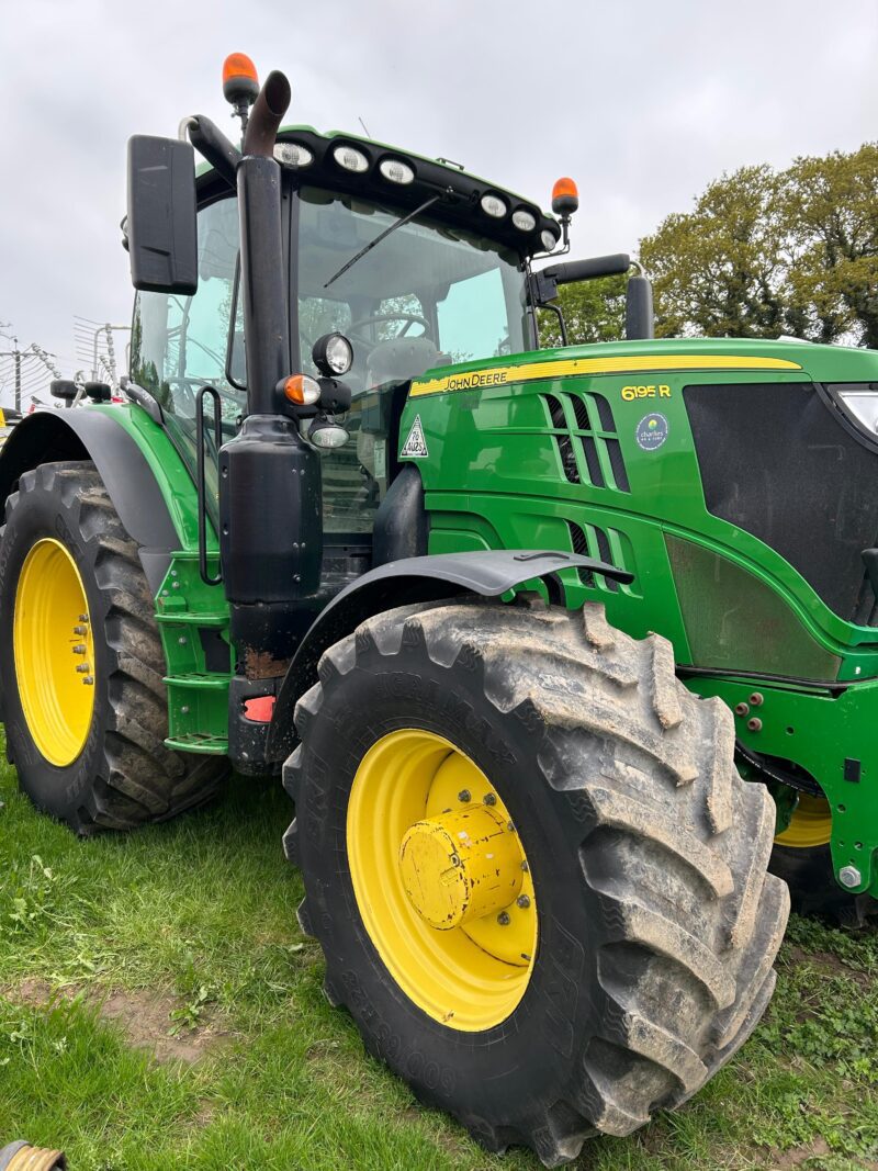 John Deere 6195R - Image 2