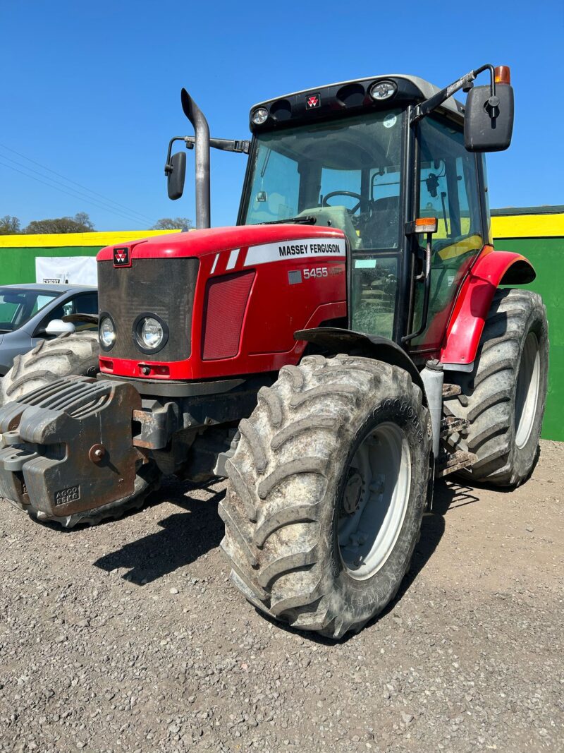 Massey Ferguson 5455