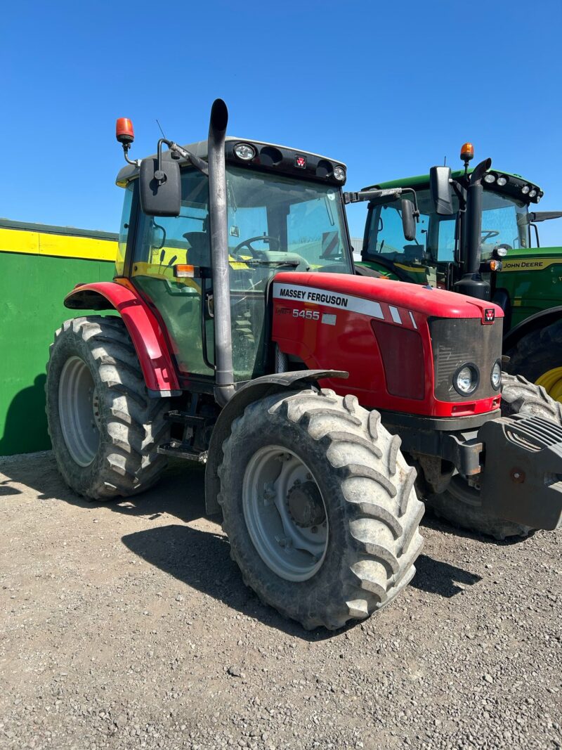 Massey Ferguson 5455 - Image 2