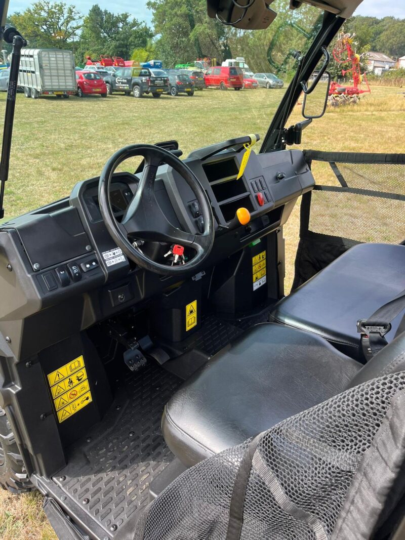 John Deere Gator XUV 865M - Image 14