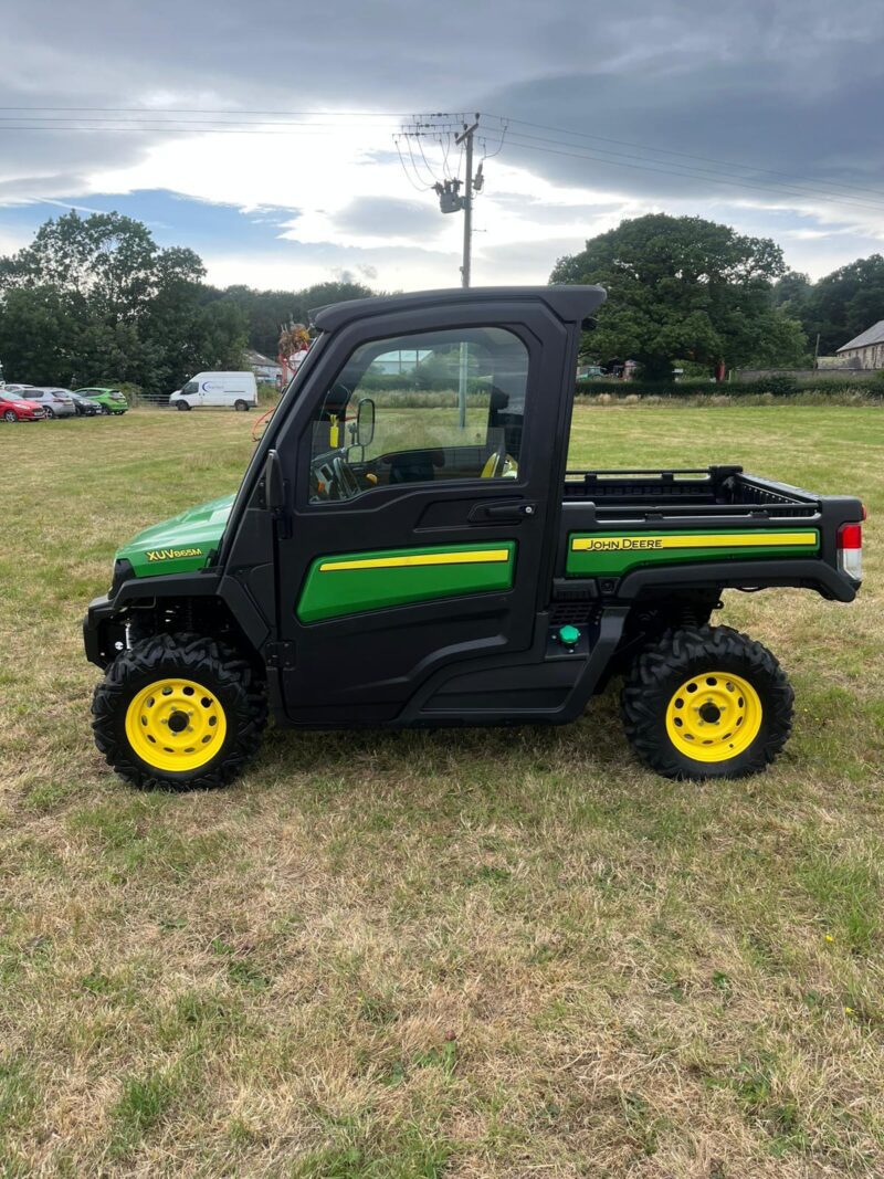 John Deere Gators XUV 865M - Image 8