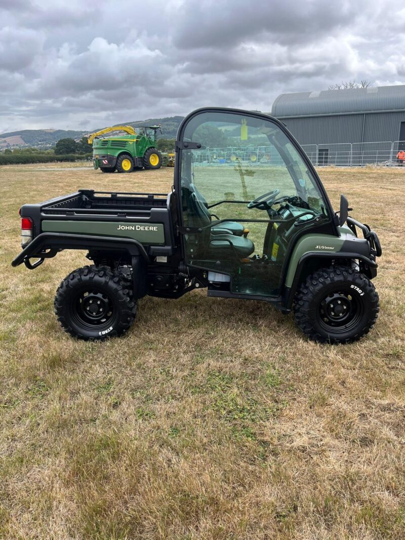 John Deere Gators XUV 855M - Image 6