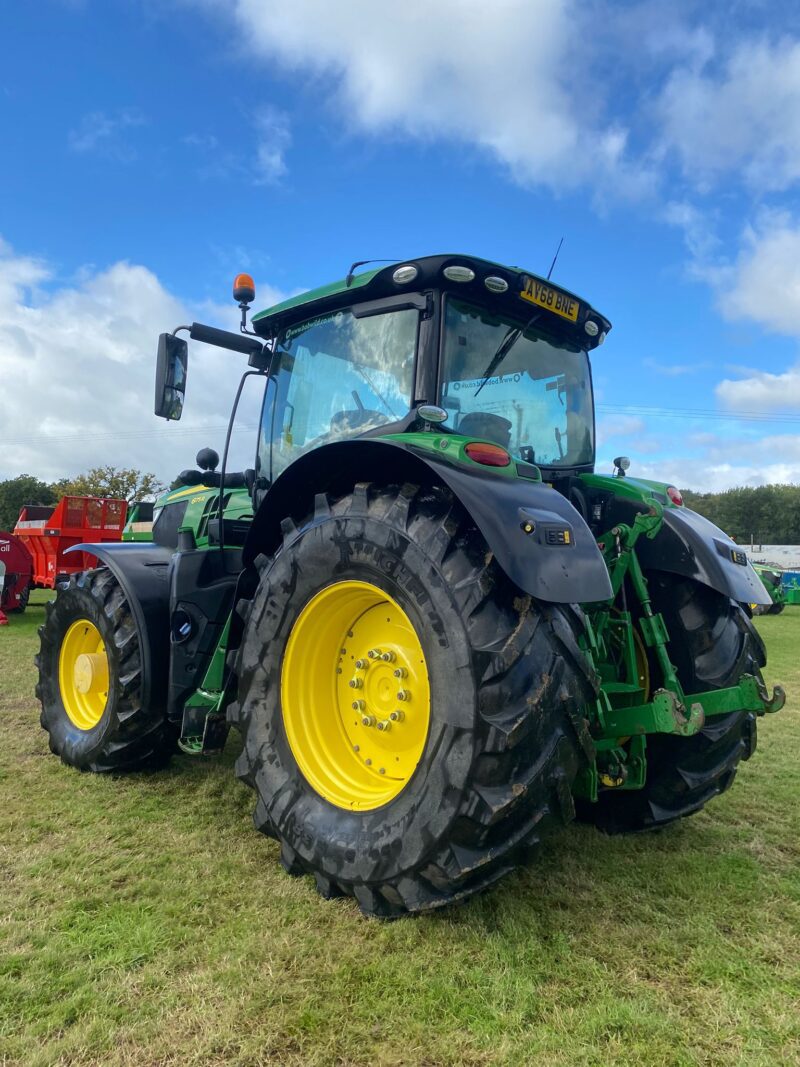 John Deere 6175R - Image 5