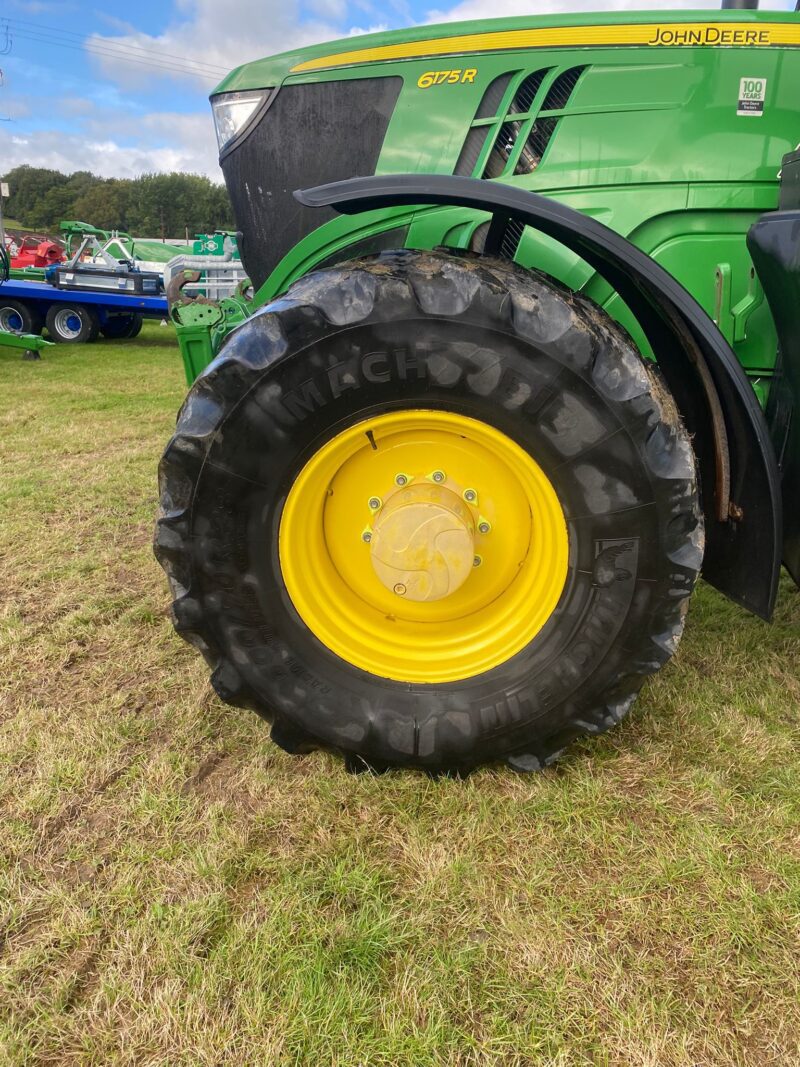 John Deere 6175R - Image 13