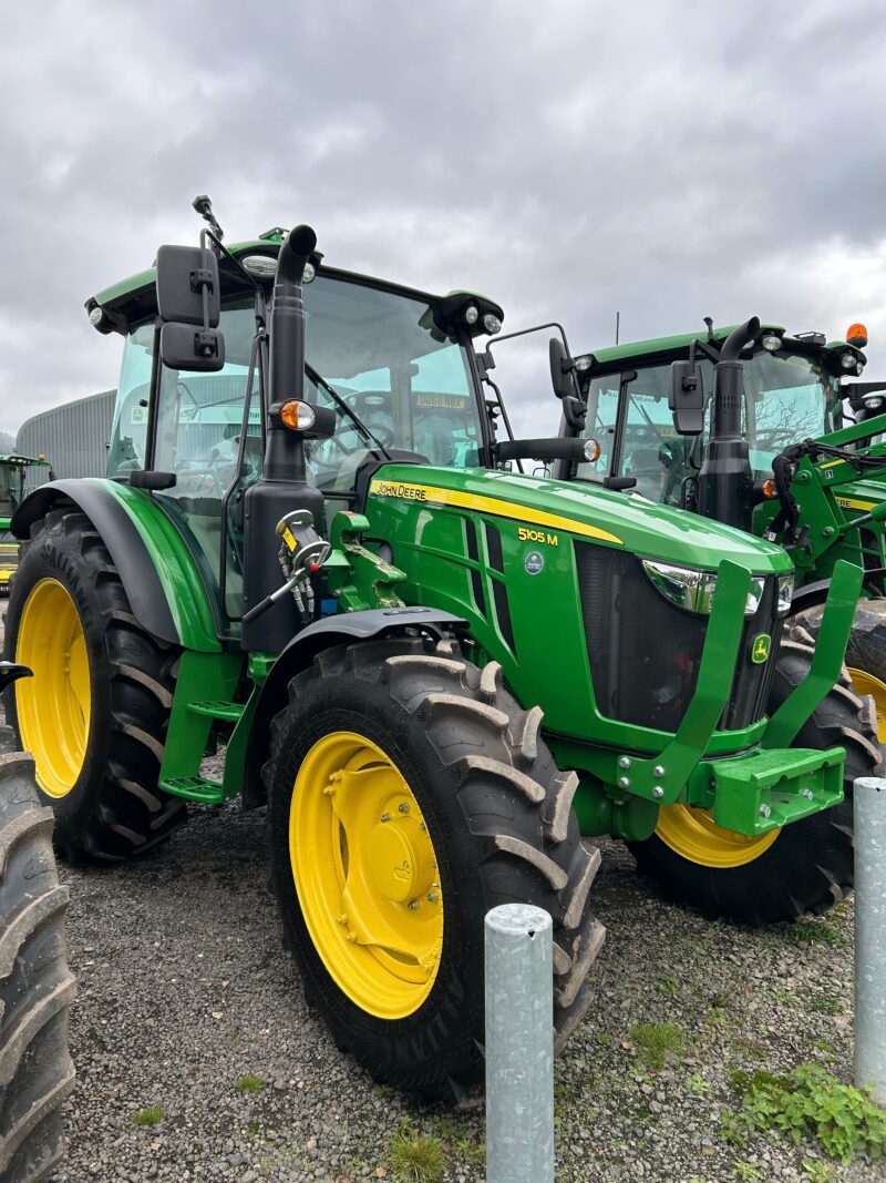 John Deere 5105M - Image 2