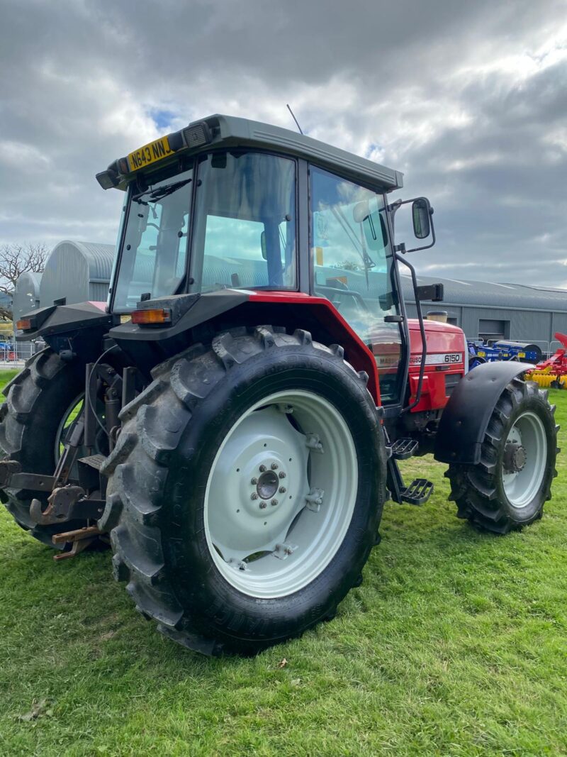 Massey Ferguson 6150 - Image 4
