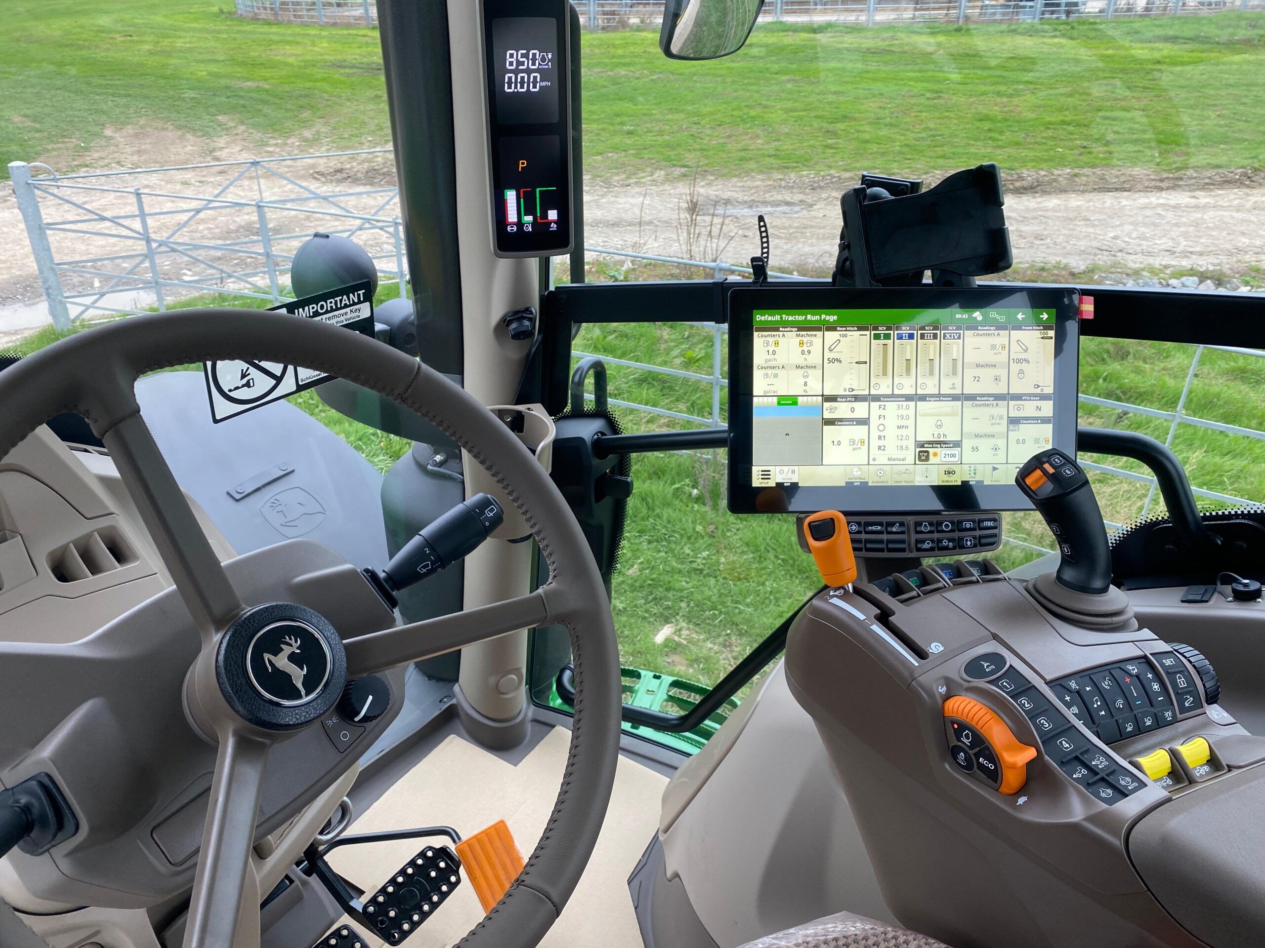 John Deere 6R 165 - Image 2