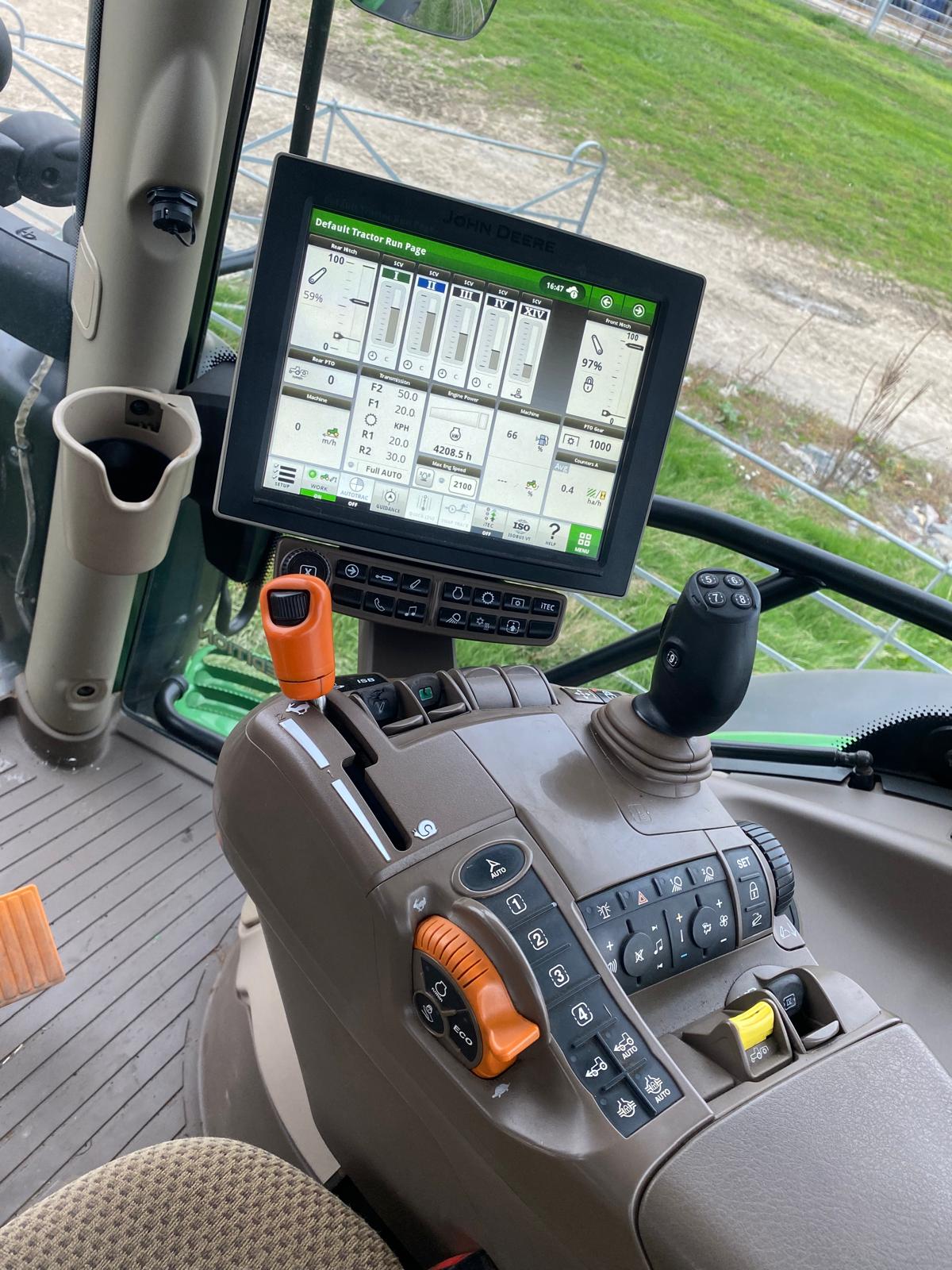 John Deere 6195R - Image 11