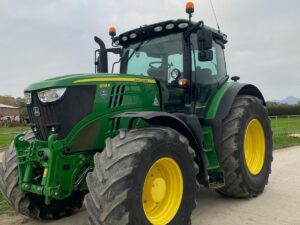 John Deere 6195R