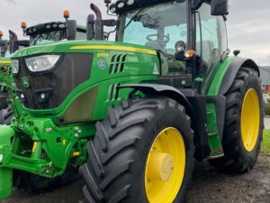 John Deere 6155R