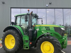 John Deere 6155M