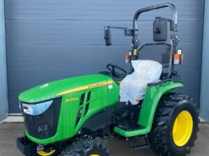 John Deere 3025e