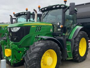 John Deere 6155R