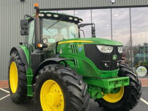 John Deere 6155R