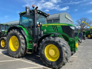 John Deere 6195R